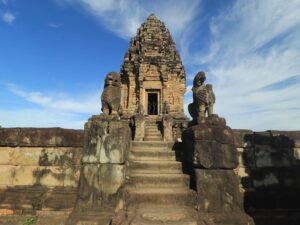 cambodia tours bakong tample 1