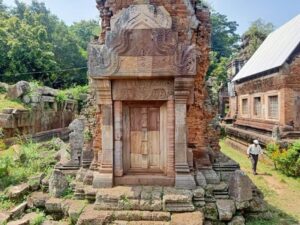 cambodia trips temple of phnom da 1