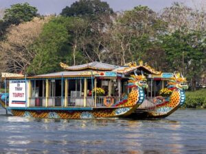 jang tours vietnam di thuyen song huong