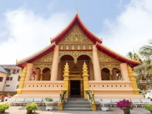 laos tours ong tue